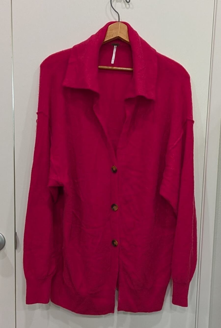 Free People 100% Cashmere Oversized Cardigan Sweater Pink Berry Exposed Seams XS